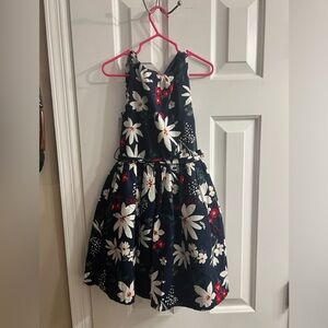 Girls dress size 6